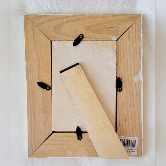 Wooden Photo Frame - Picture 2 of 4